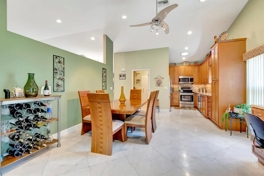Photo of 8361 Leeway Lane