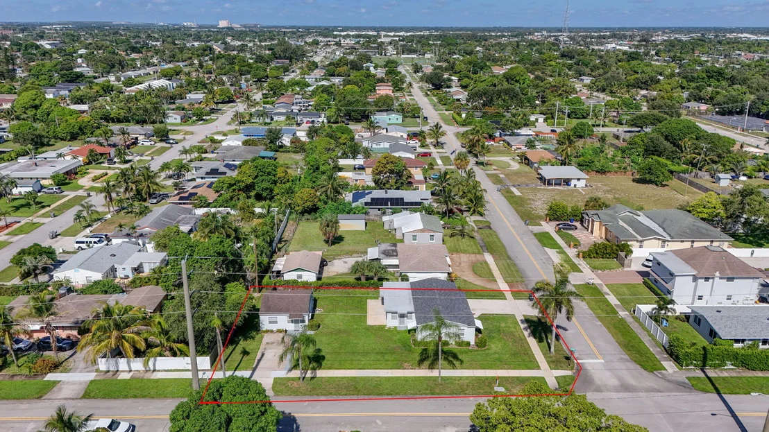 Photo of 304 Cypress Drive