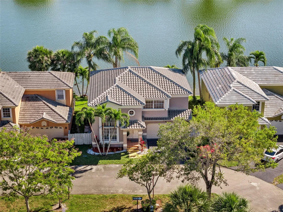 Photo of 5443 NW 43rd Way