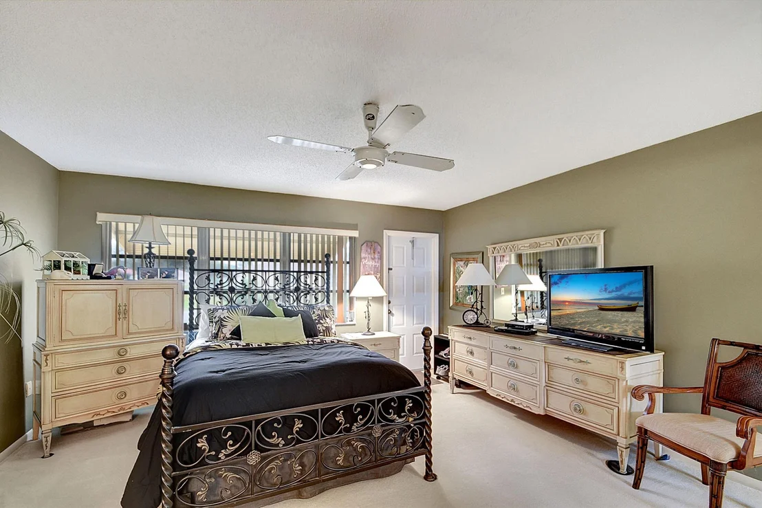 Photo of Unit B at 14295 Nesting Way