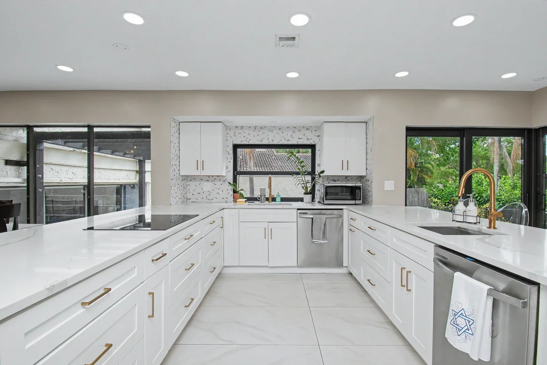 Photo of 6458 Pond Apple Road