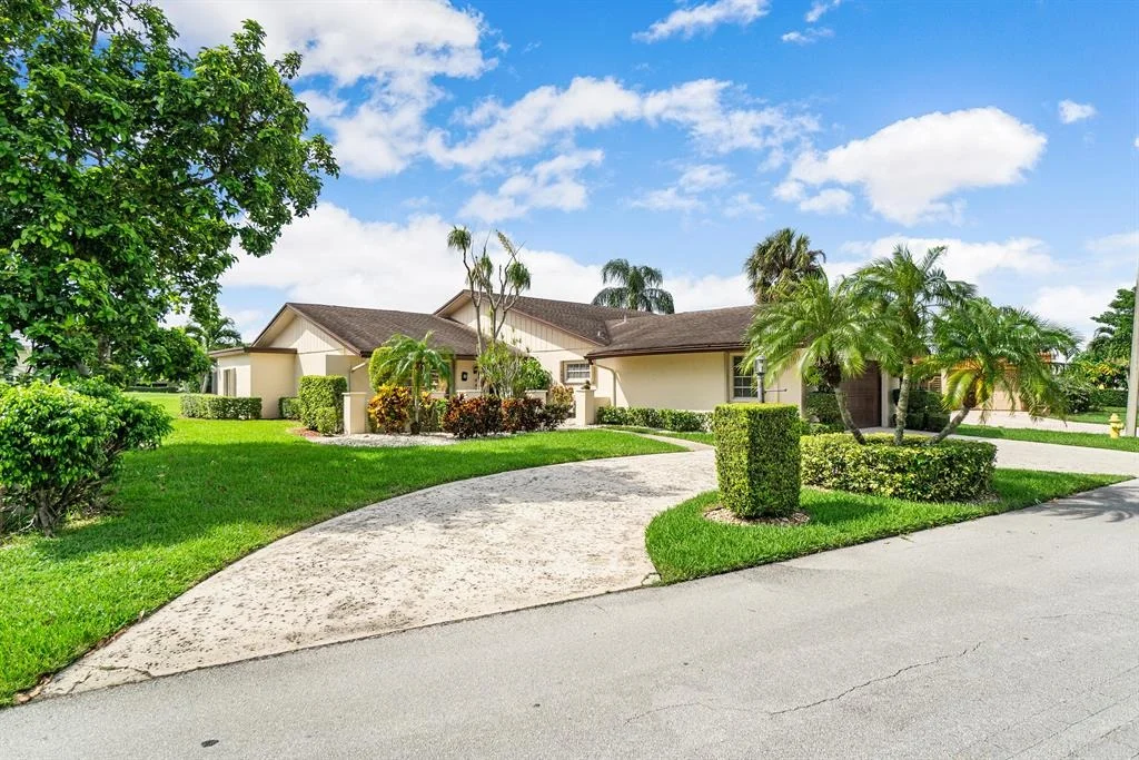 Photo of 5701 Mulberry Drive