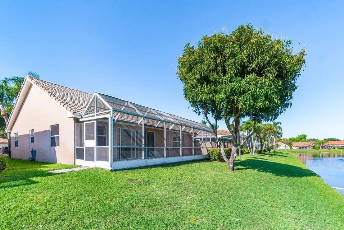 Photo of 5530 Grande Palm Circle