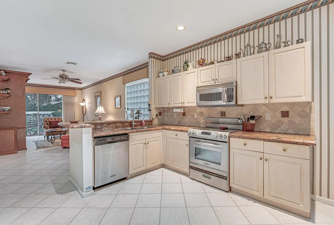 Photo of 9684 Arbor View Drive N