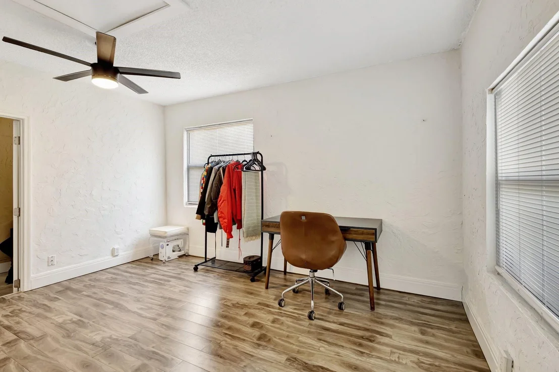 Photo of 2543 Dolphin Drive