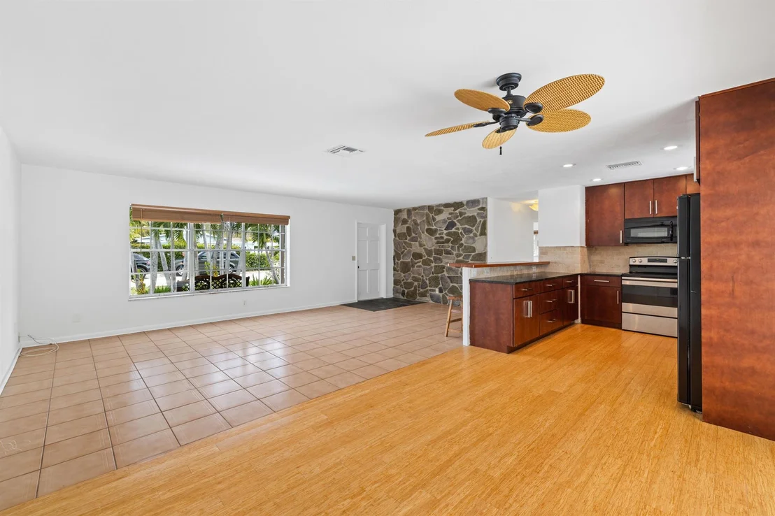 Photo of 506 N Dover Road