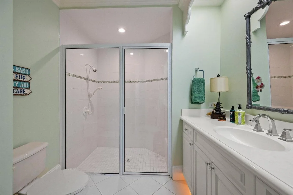 Photo of 258 Locha Drive
