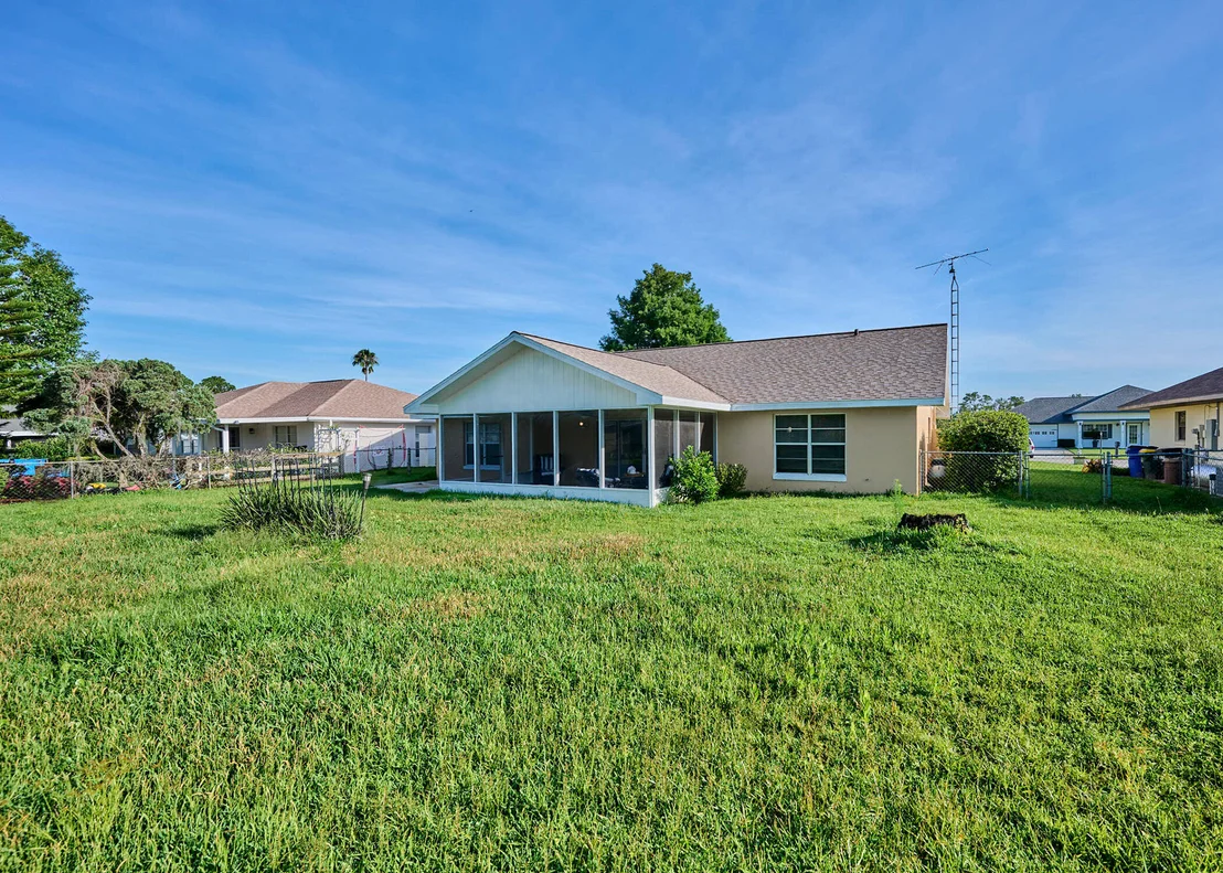 Photo of 415 Mac Lane