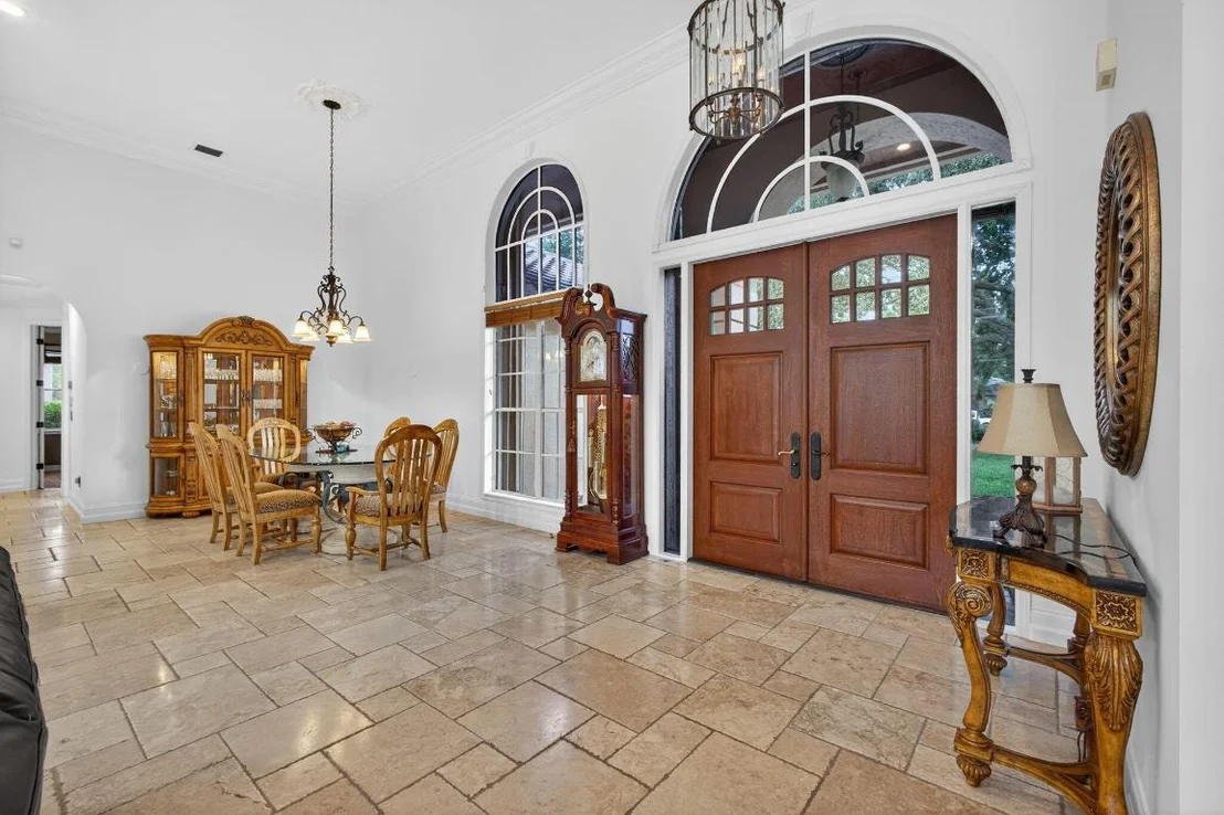 Photo of 125 Renaissance Circle
