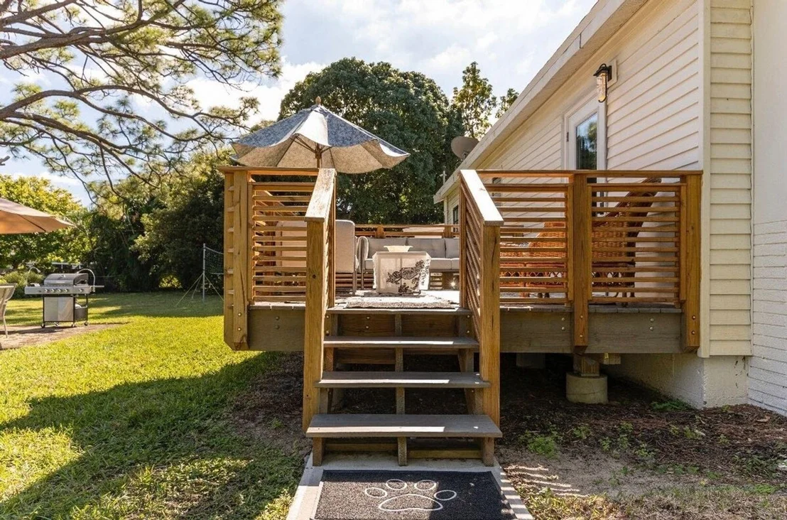 Photo of 968 Allendale Road