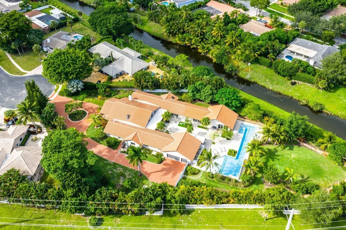 Photo of 6641 Giralda Circle