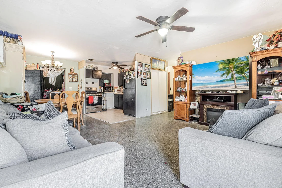 Photo of 820 Snowden Drive
