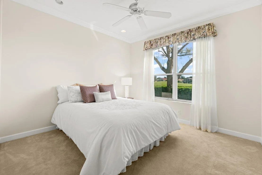 Photo of 6836 Chimere Terrace