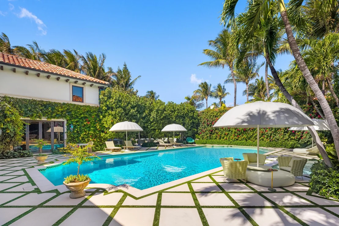 Photo of 680 S Ocean Boulevard