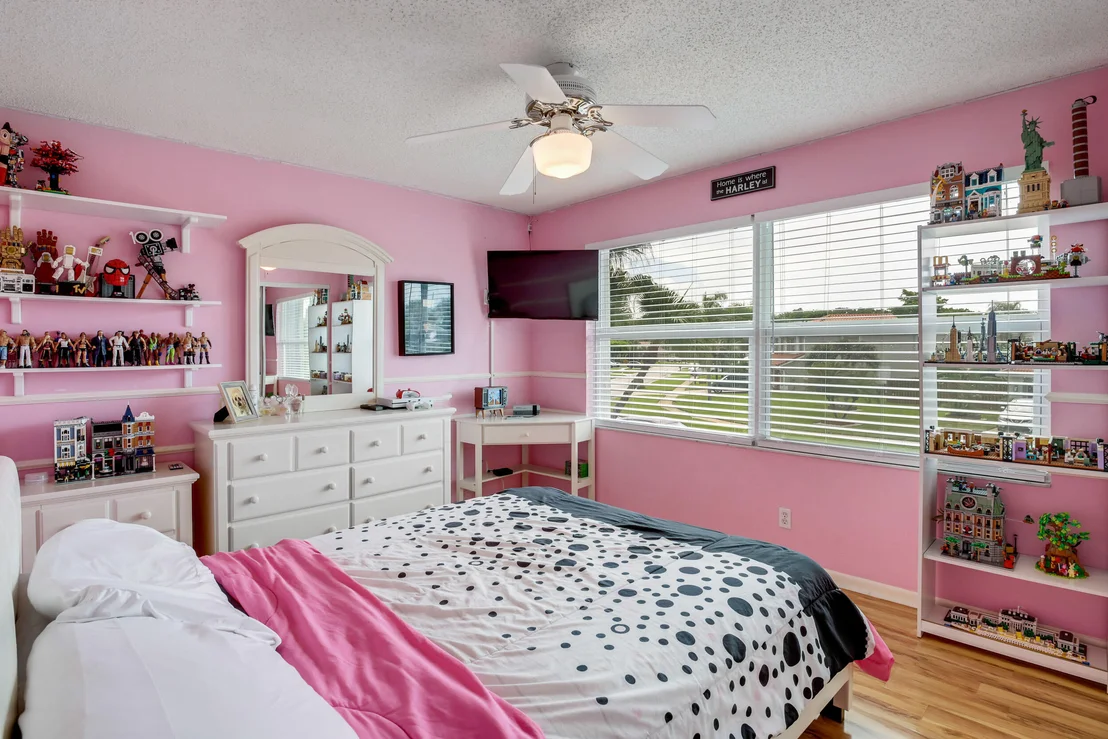 Photo of 7558 Briar Cliff Circle