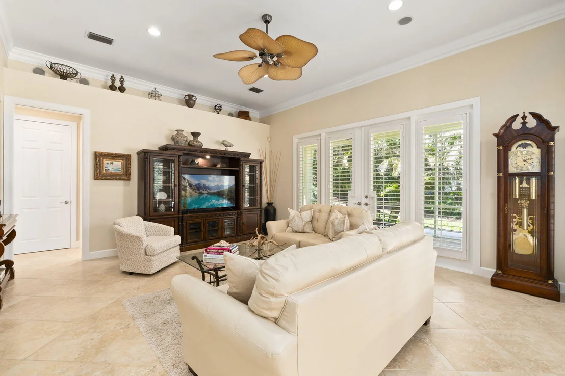 Photo of 4 Castle Hill Way