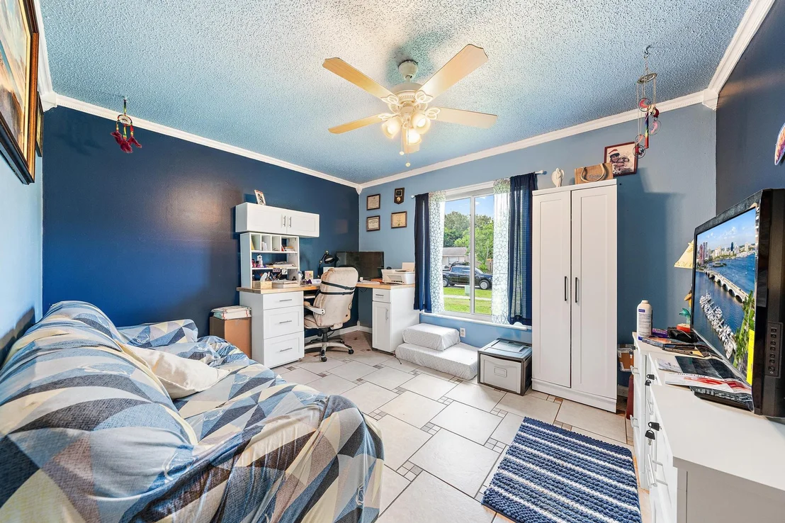 Photo of 1005 Mohawk Street