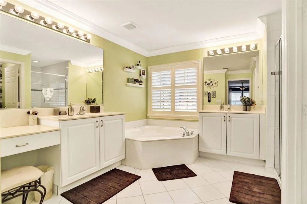 Photo of 10597 Cocobolo Way