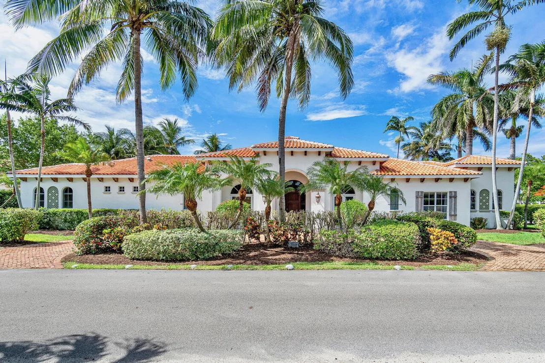 Photo of 1191 Banyan Road