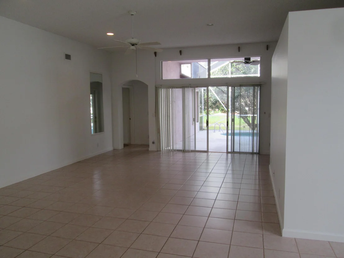 Photo of 2866 Waters Edge Circle