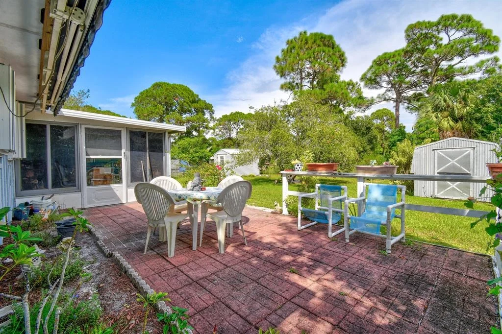 Photo of 5906 Tangelo Drive