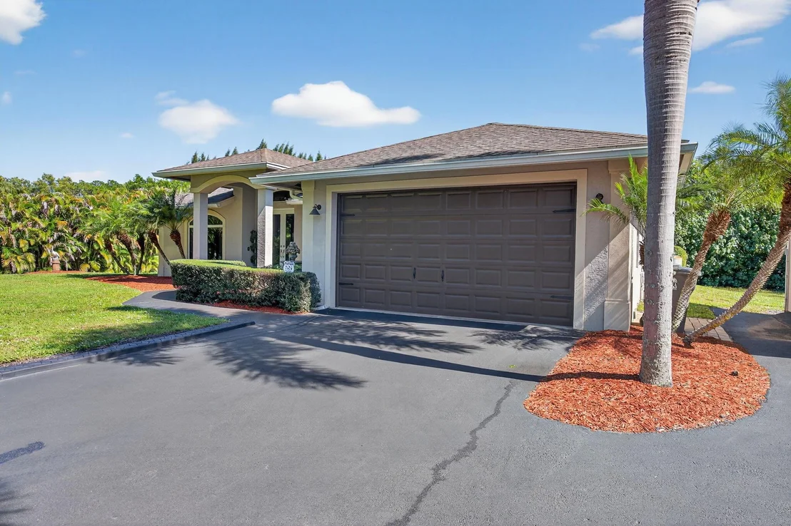 Photo of 17270 Alexander Run