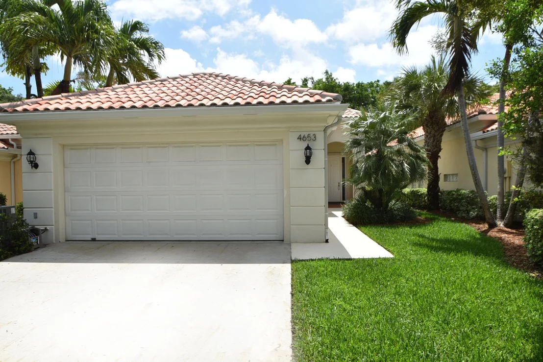 Photo of 4653 Hammock Circle Circle