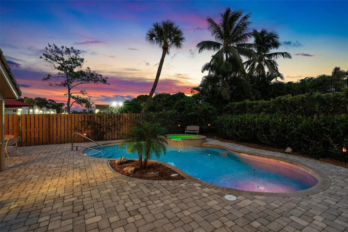 Photo of 2855 Hampton Circle