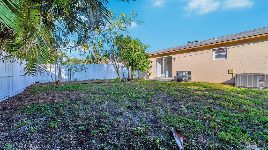Photo of 6188 Moonbeam Drive