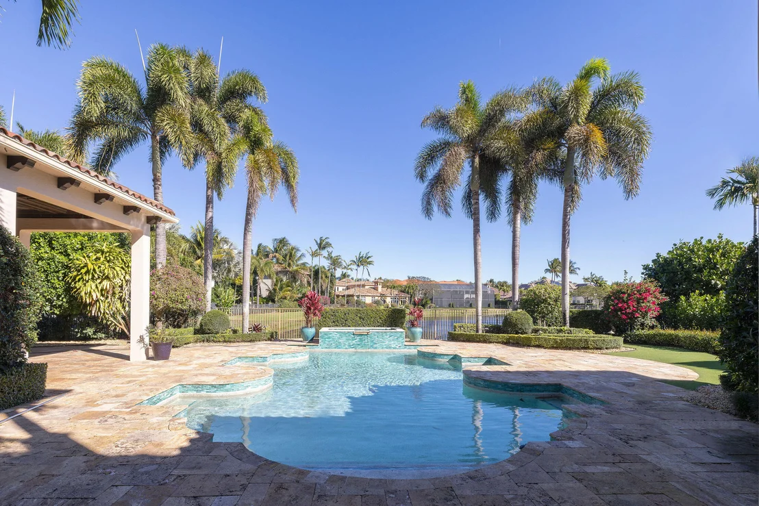 Photo of 9253 Este Lago Drive