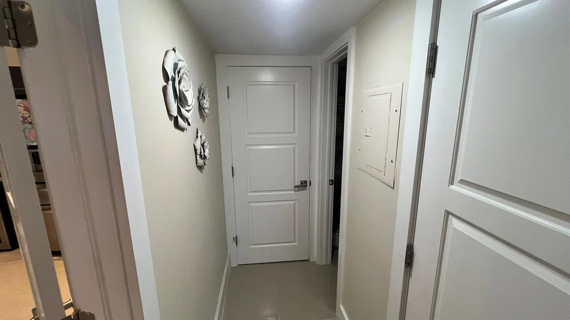 Photo of Unit 23201 at 831 Lyons Road
