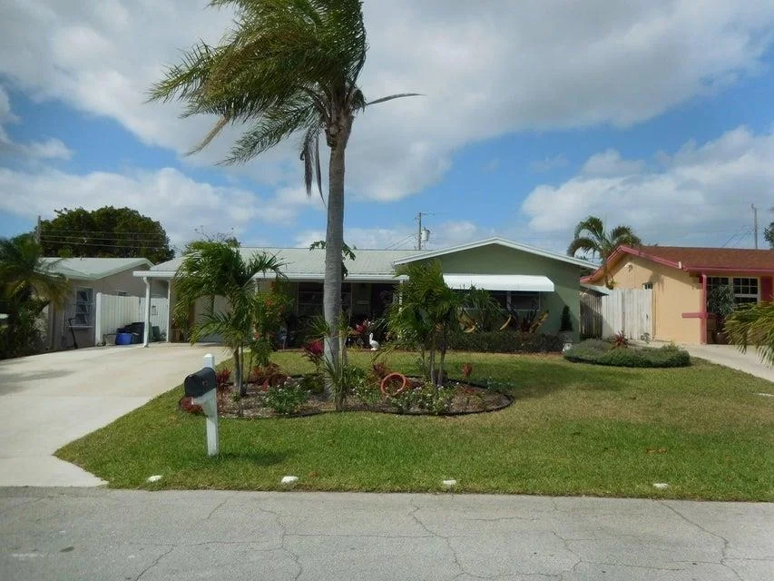 Photo of 1125 Pine Tree Drive