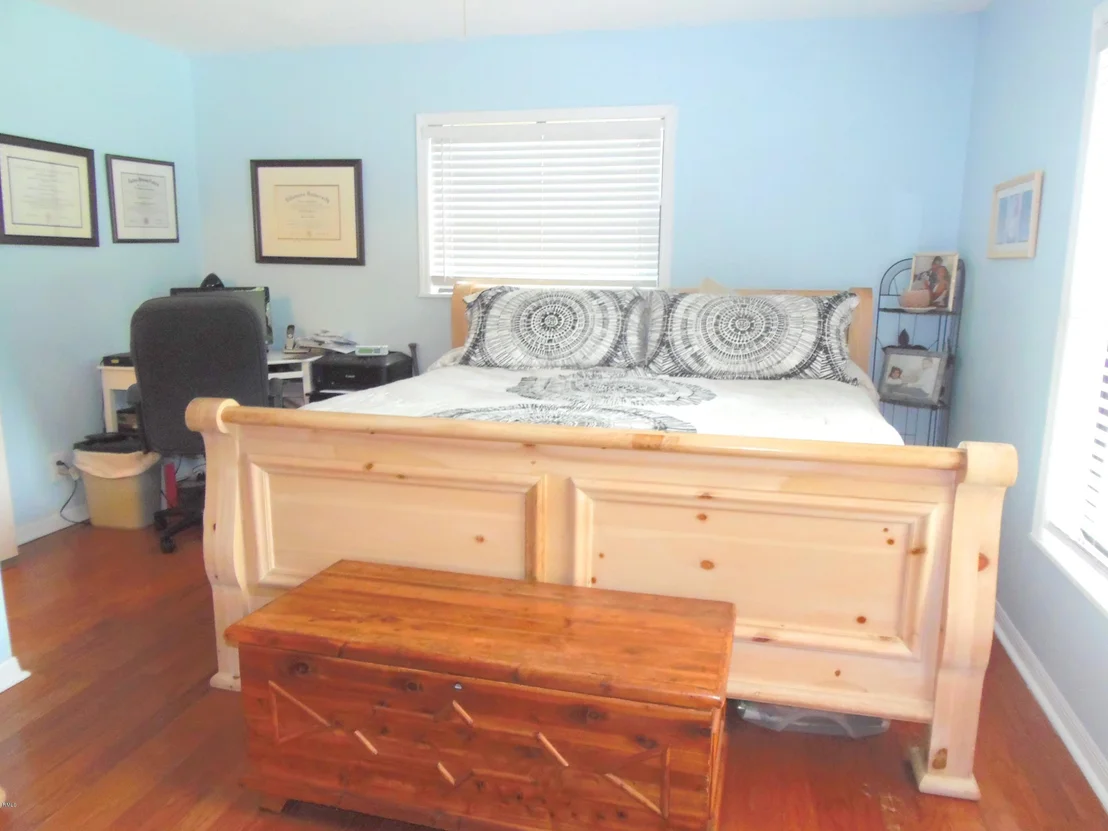 Photo of 16261 Mellen Lane