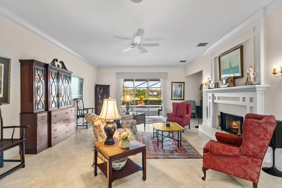 Photo of 6645 SE Barrington Drive