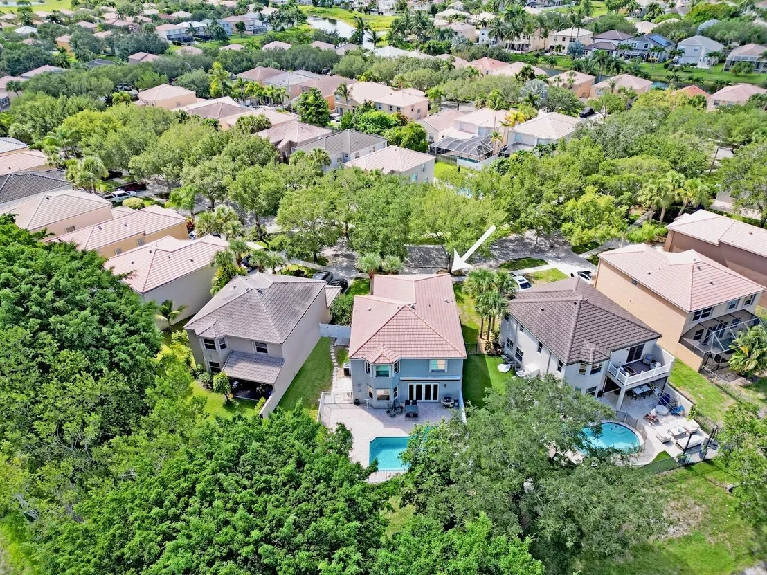 Photo of 7522 Oak Grove Circle