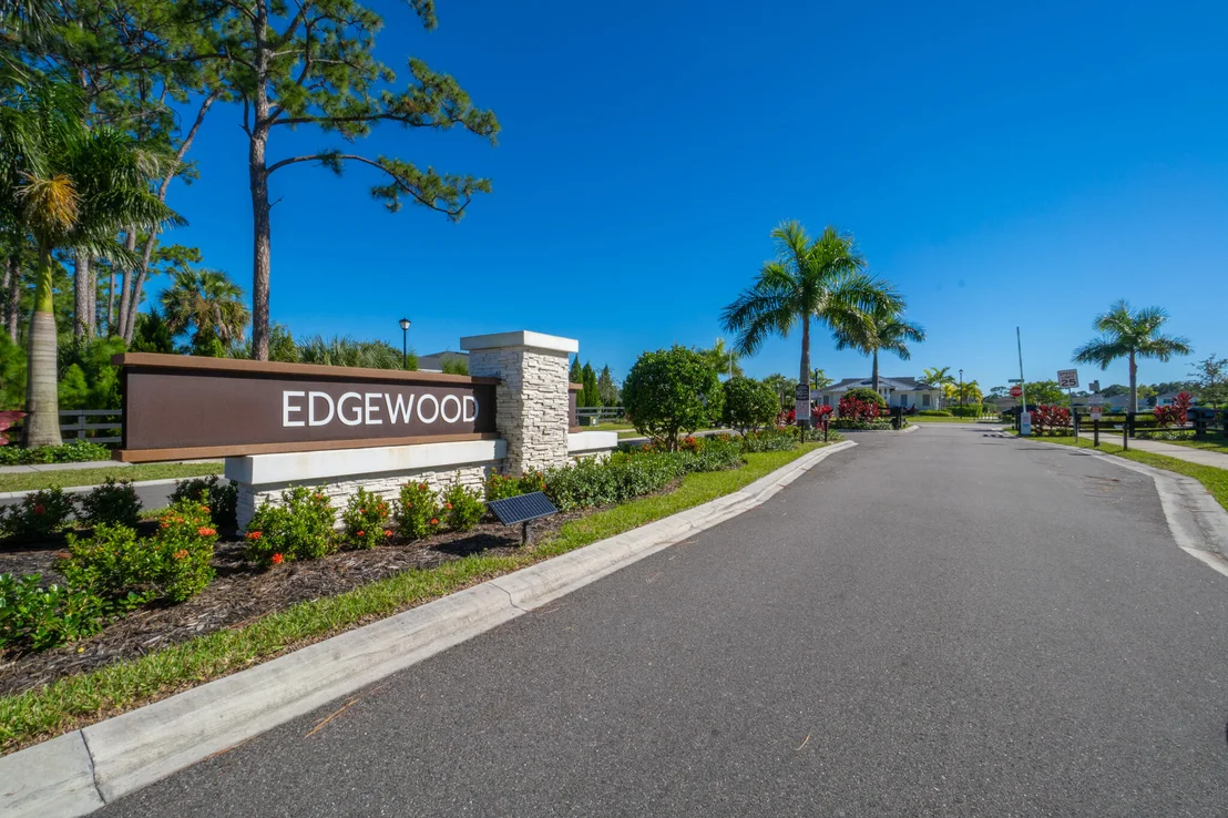 Photo of 460 Veridian Circle NW