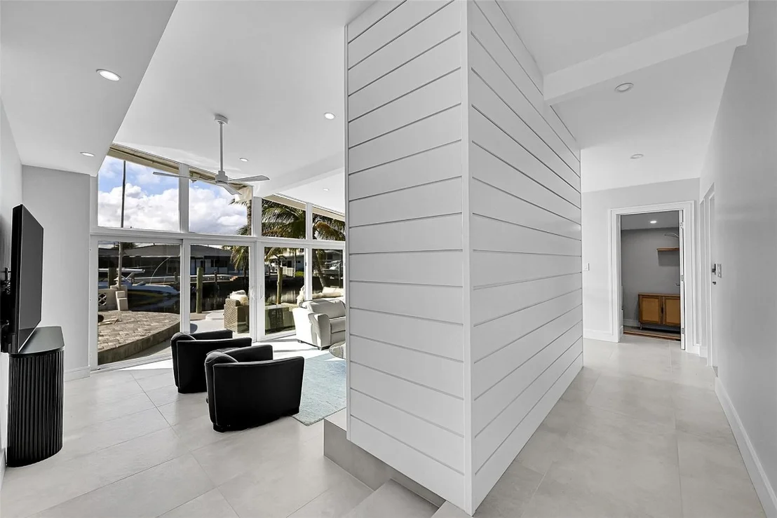 Photo of 441 SE 14th Avenue