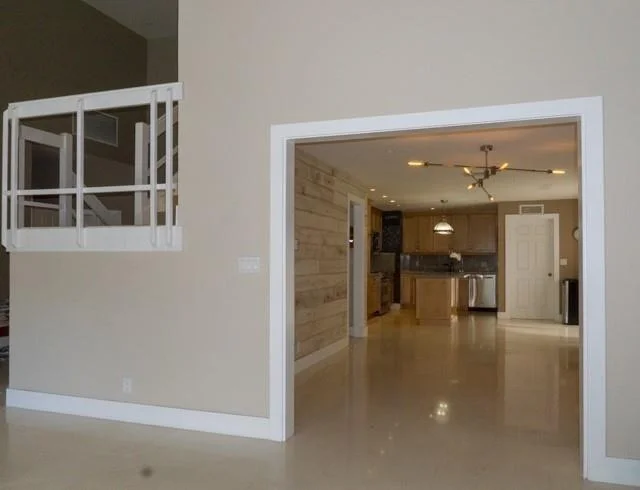 Photo of 525 E Misty Oaks Drive