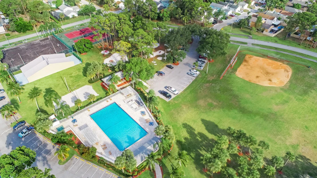 Photo of 5941 Azalea Circle