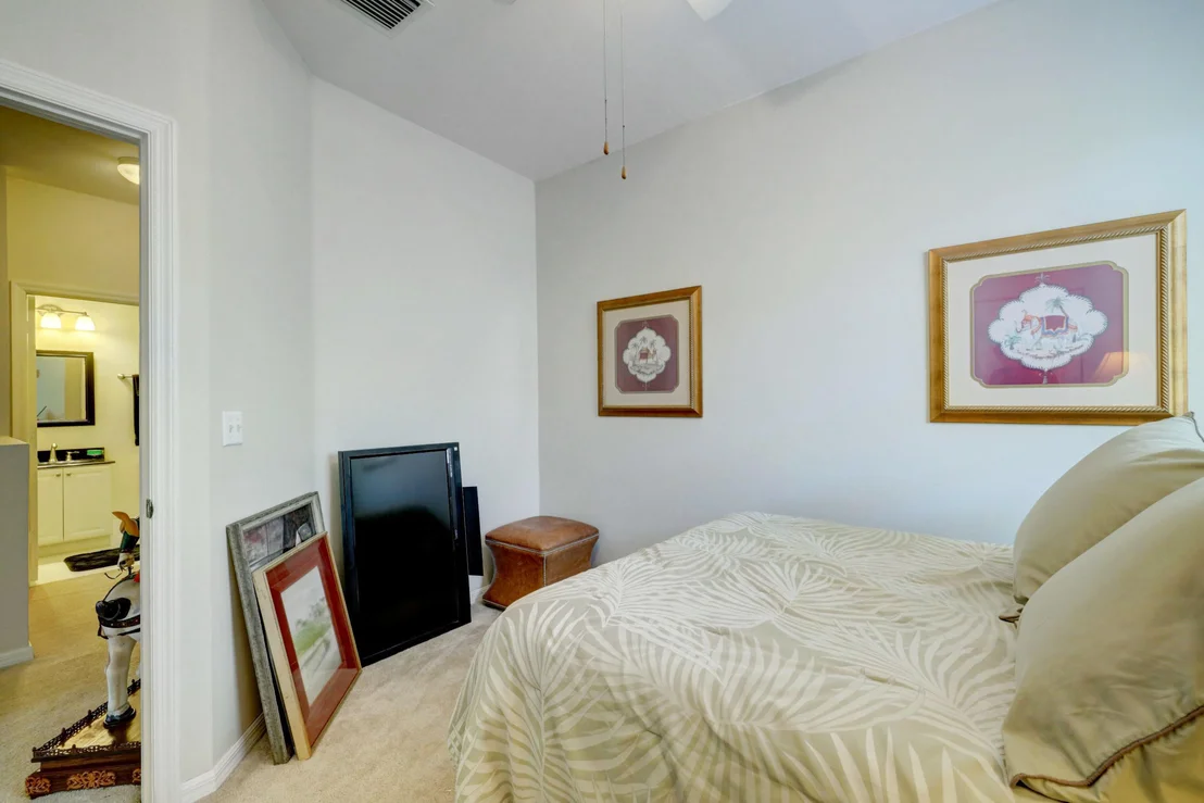 Photo of Unit B at 105 Lighthouse Circle