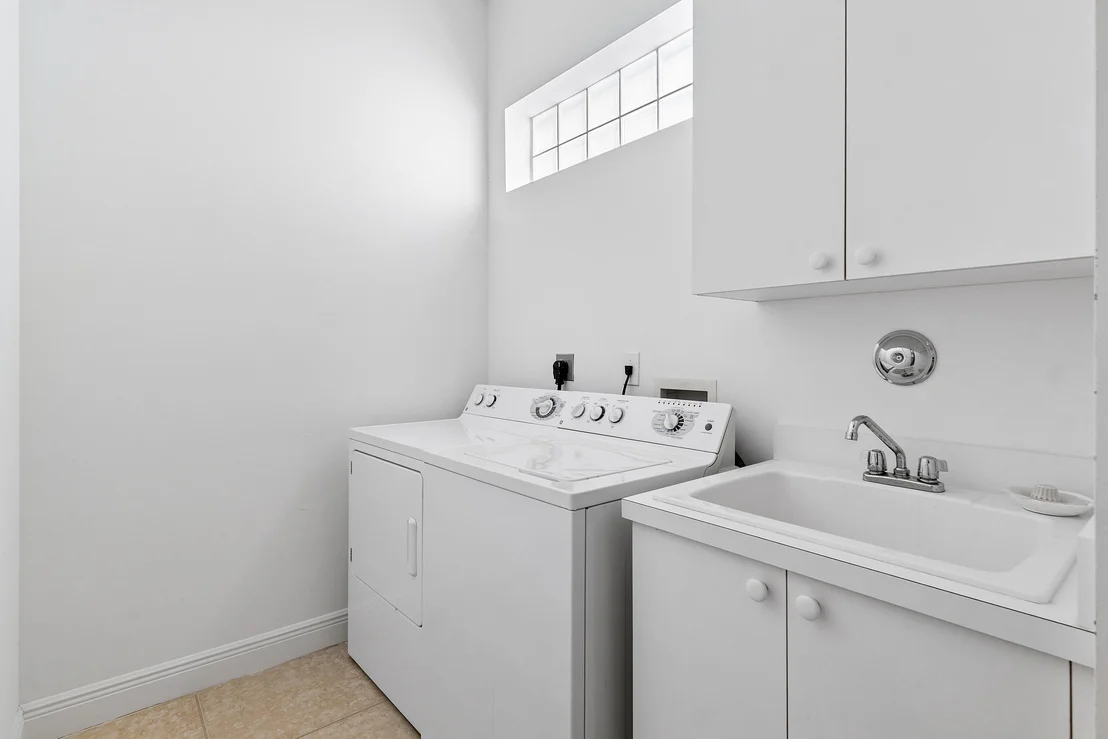 Photo of 8102 Valhalla Drive