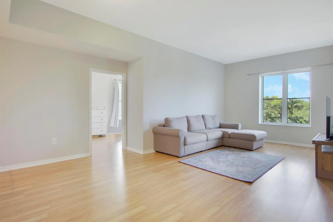Photo of Unit 310 at 1209 Main Street