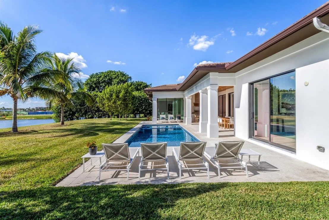 Photo of 2719 Embassy Drive