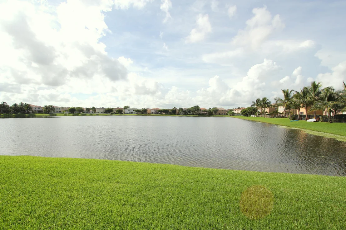Photo of 1276 Beacon Circle