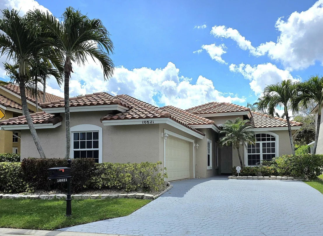 Photo of 10821 La Salinas Circle