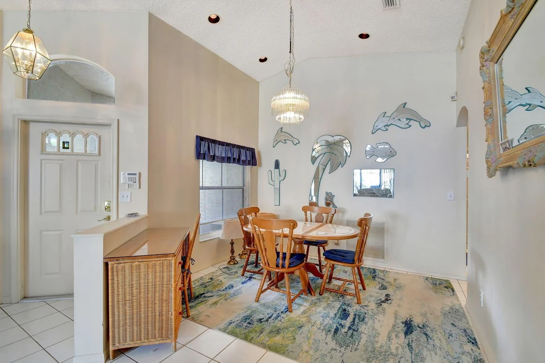 Photo of 7872 Manor Forest Lane