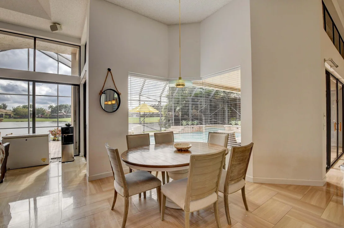 Photo of 17683 Sealakes Drive