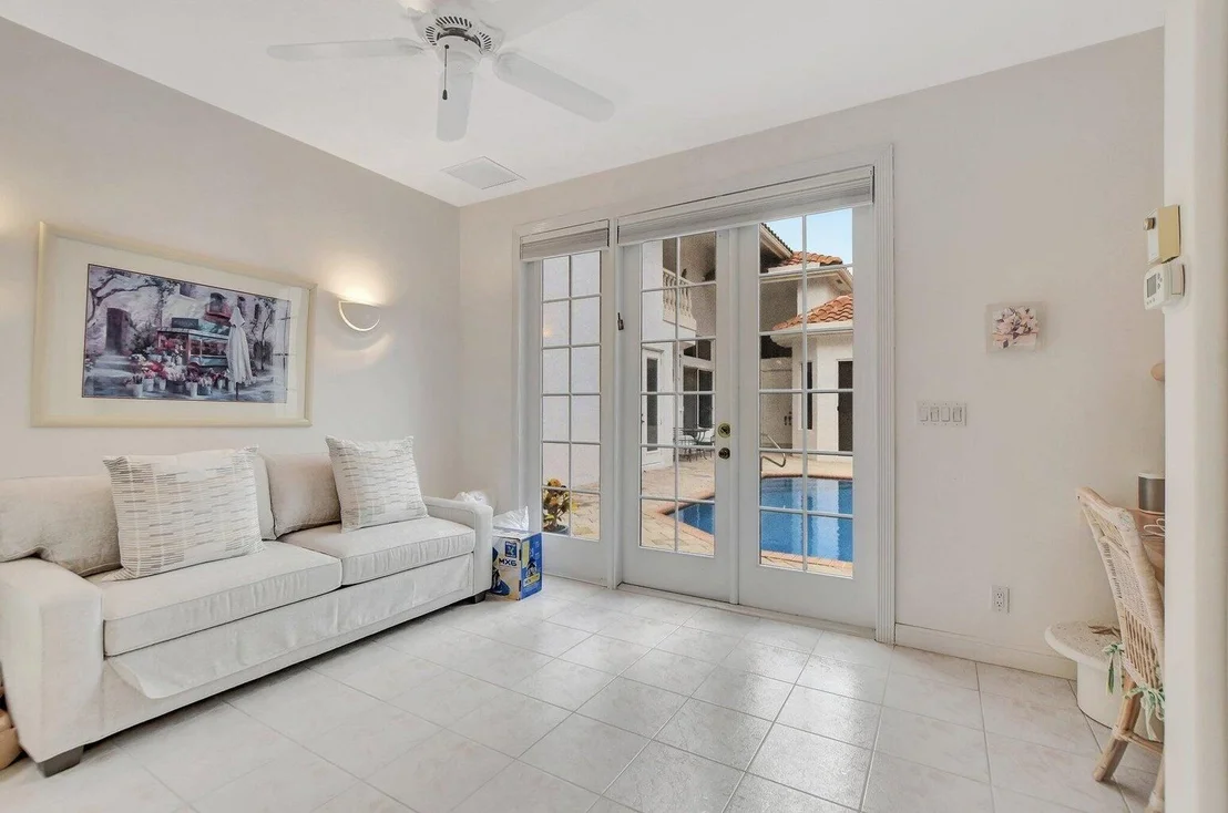 Photo of 7071 Mallorca Crescent