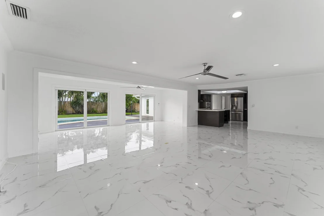 Photo of 599 NW 13th Drive