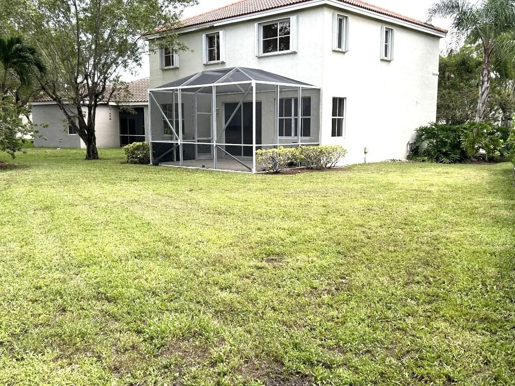 Photo of 872 Tanglewood Creek